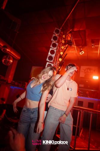 loveshotxkinki-156