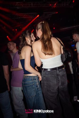 loveshotxkinki-209